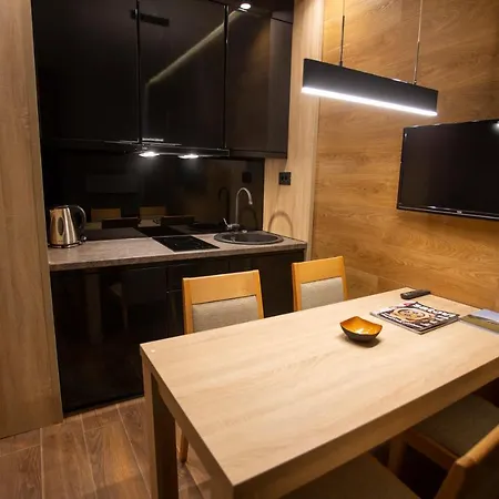Ht Apartment *