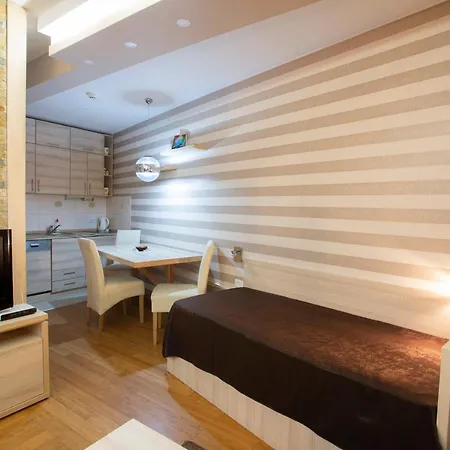 Ht Διαμέρισμα