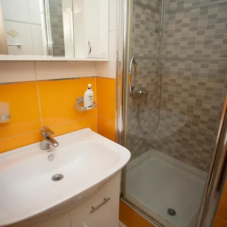 Ht Apartment *
