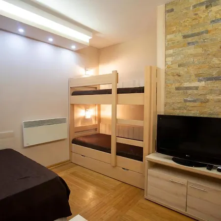 Ht Lägenhet Kopaonik